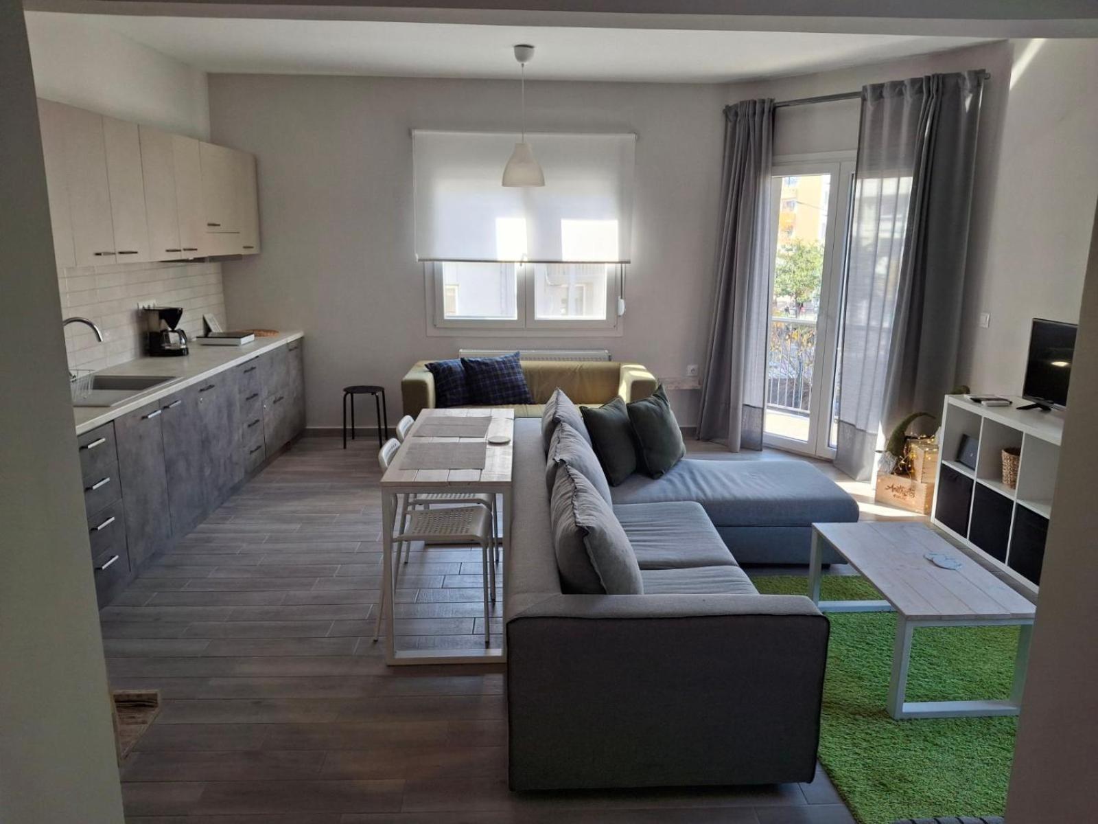 Center 2 * Alexandroupoli